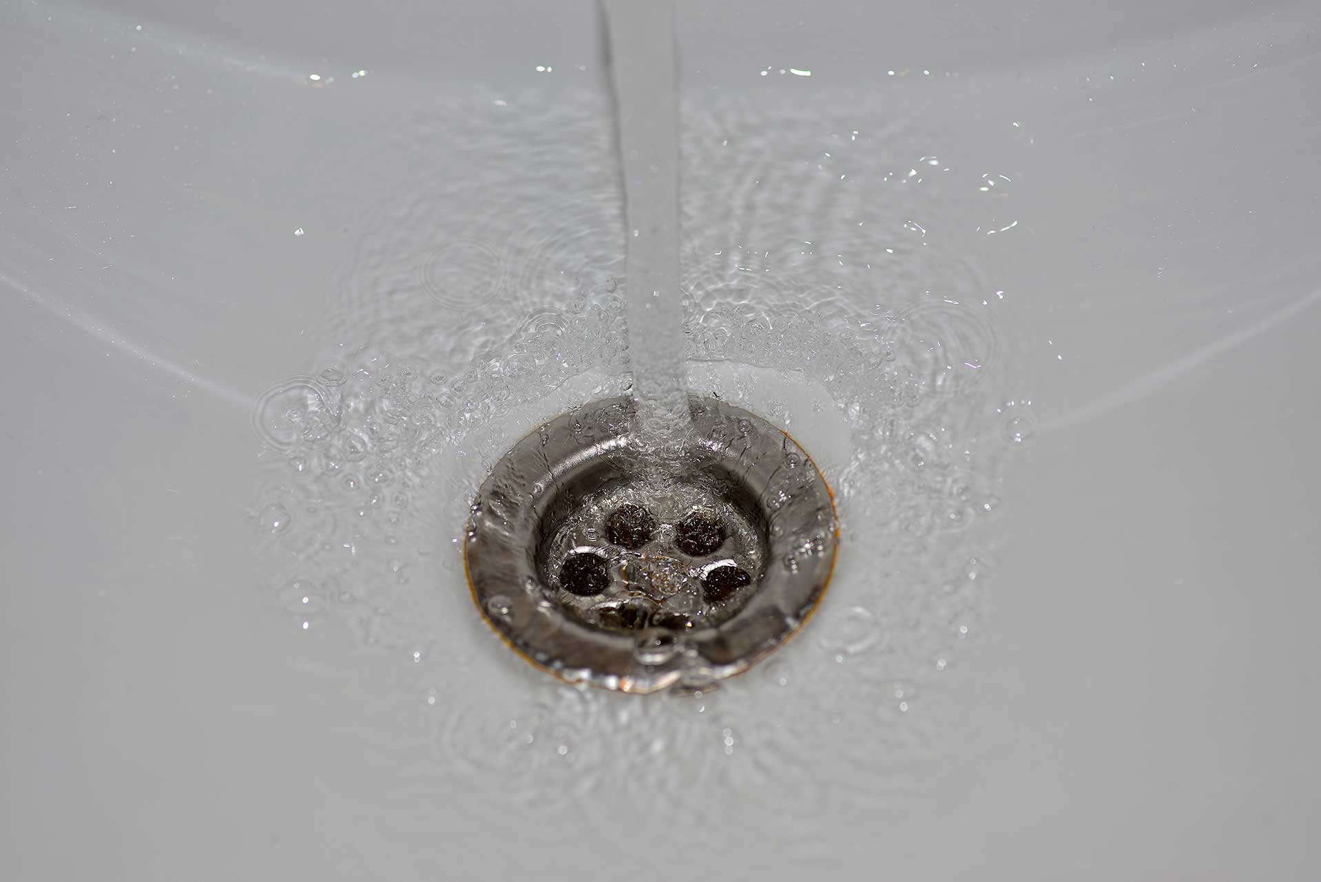 A2B Drains provides services to unblock blocked sinks and drains for properties in Saltash.